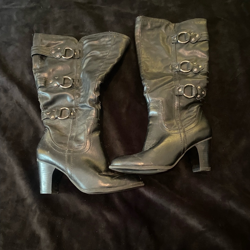 Black Fashion Boots with Buckle Detail